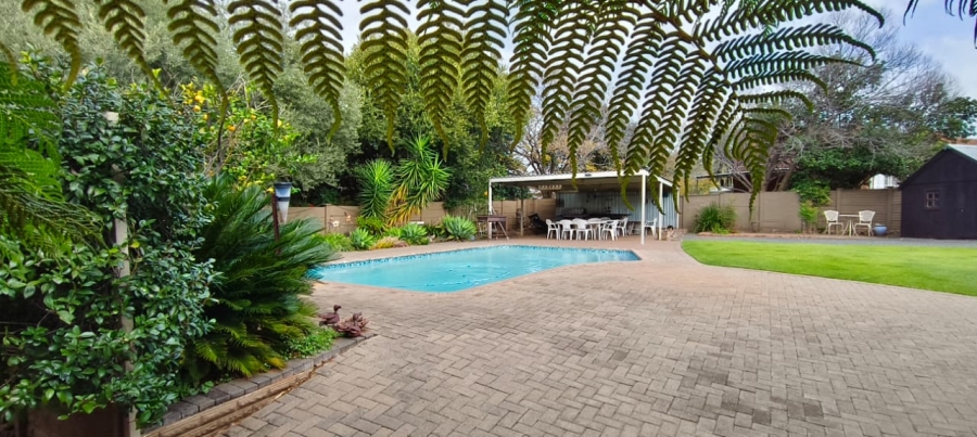 5 Bedroom Property for Sale in Pellissier Free State